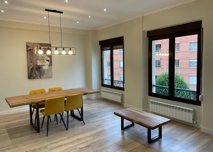 Soleado - En El Centro De * Gijón